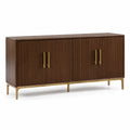 Credenza in legno con maniglie in metallo dorato